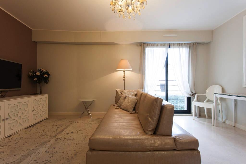 Carlton Riviera Apartment Кан Екстериор снимка
