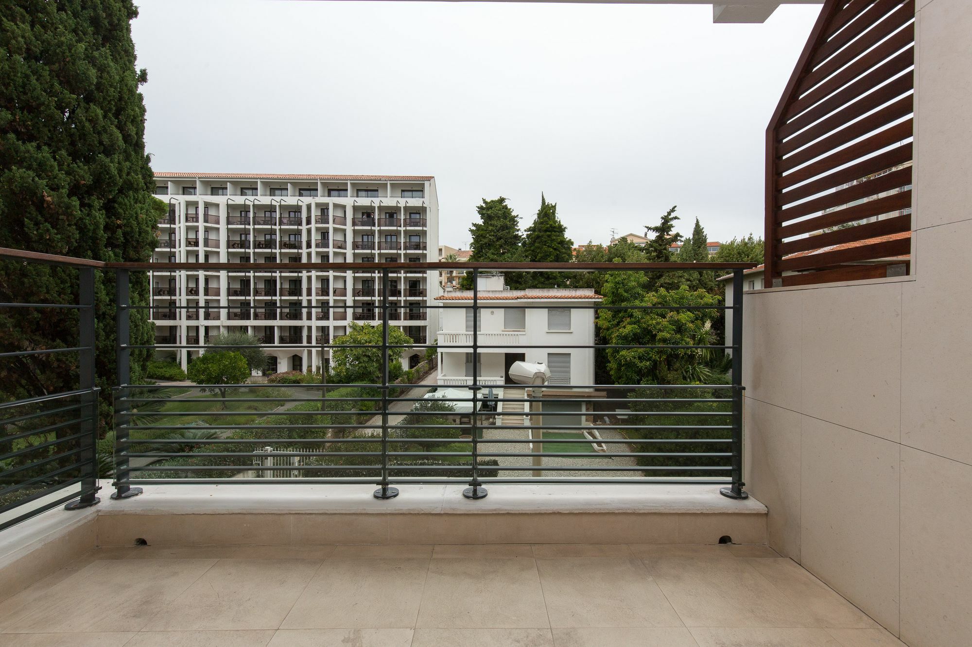 Carlton Riviera Apartment Кан Екстериор снимка