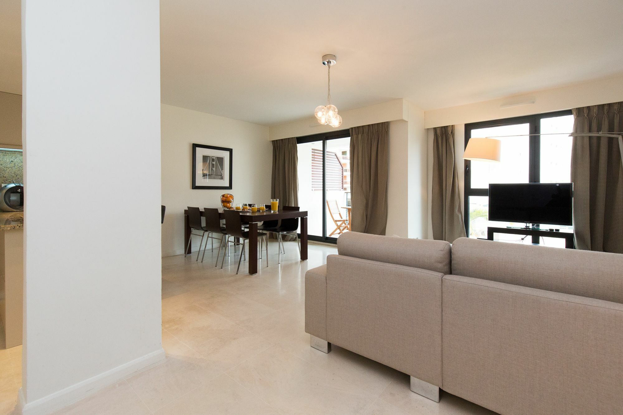 Carlton Riviera Apartment Кан Екстериор снимка
